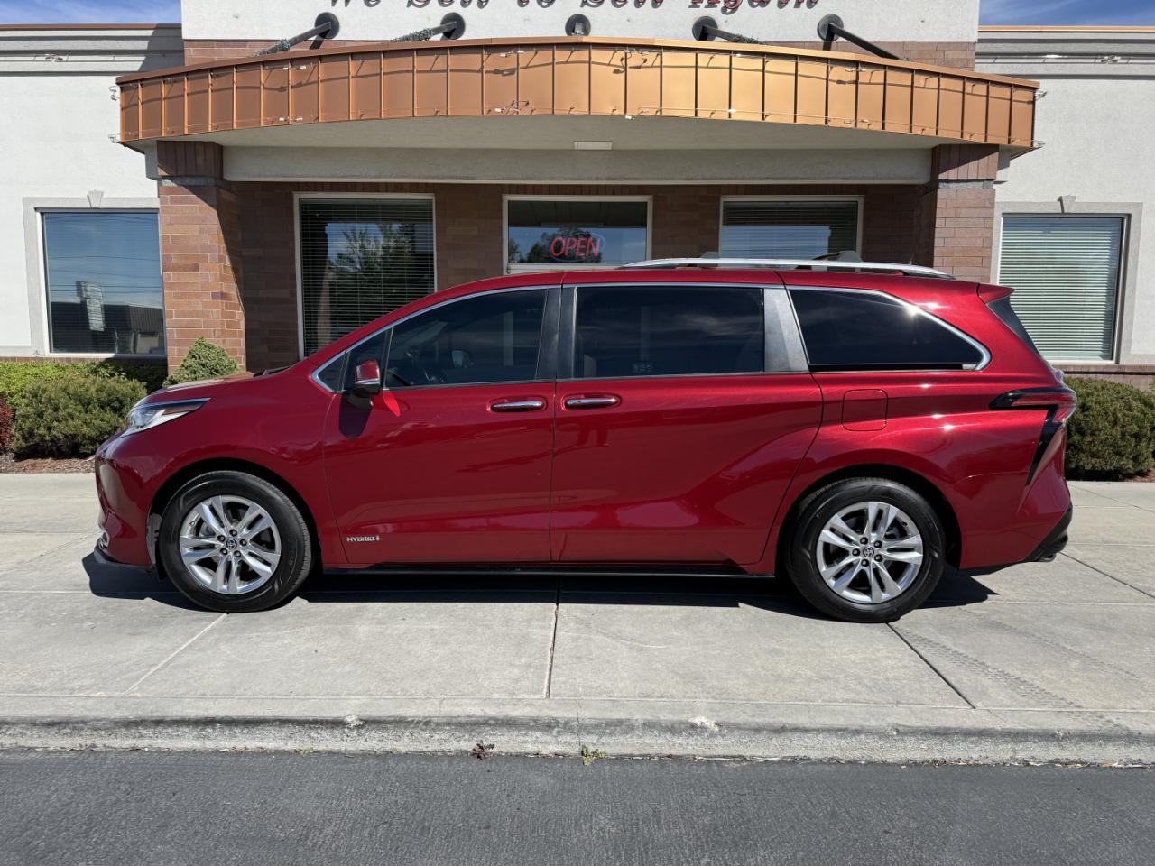 Toyota Sienna Limited FWD 7-Passenger (Natl) 2021