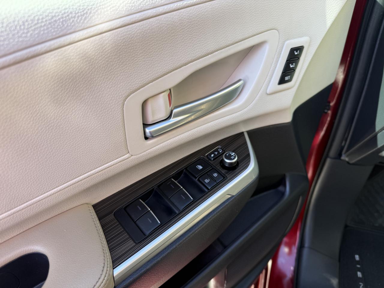 Toyota Sienna Limited FWD 7-Passenger (Natl) 2021