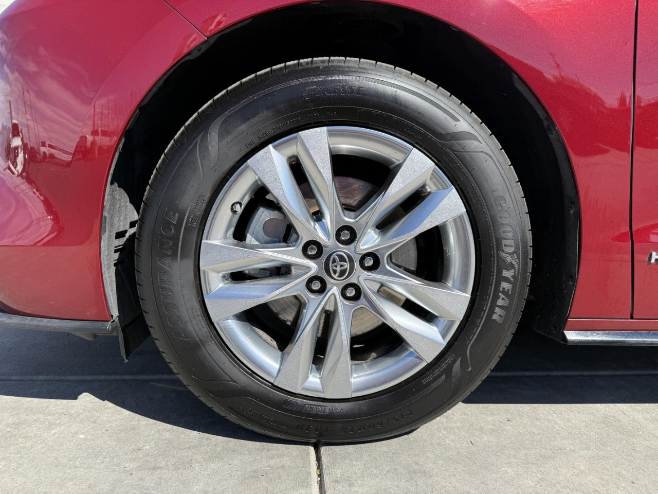 Toyota Sienna Limited FWD 7-Passenger (Natl) 2021