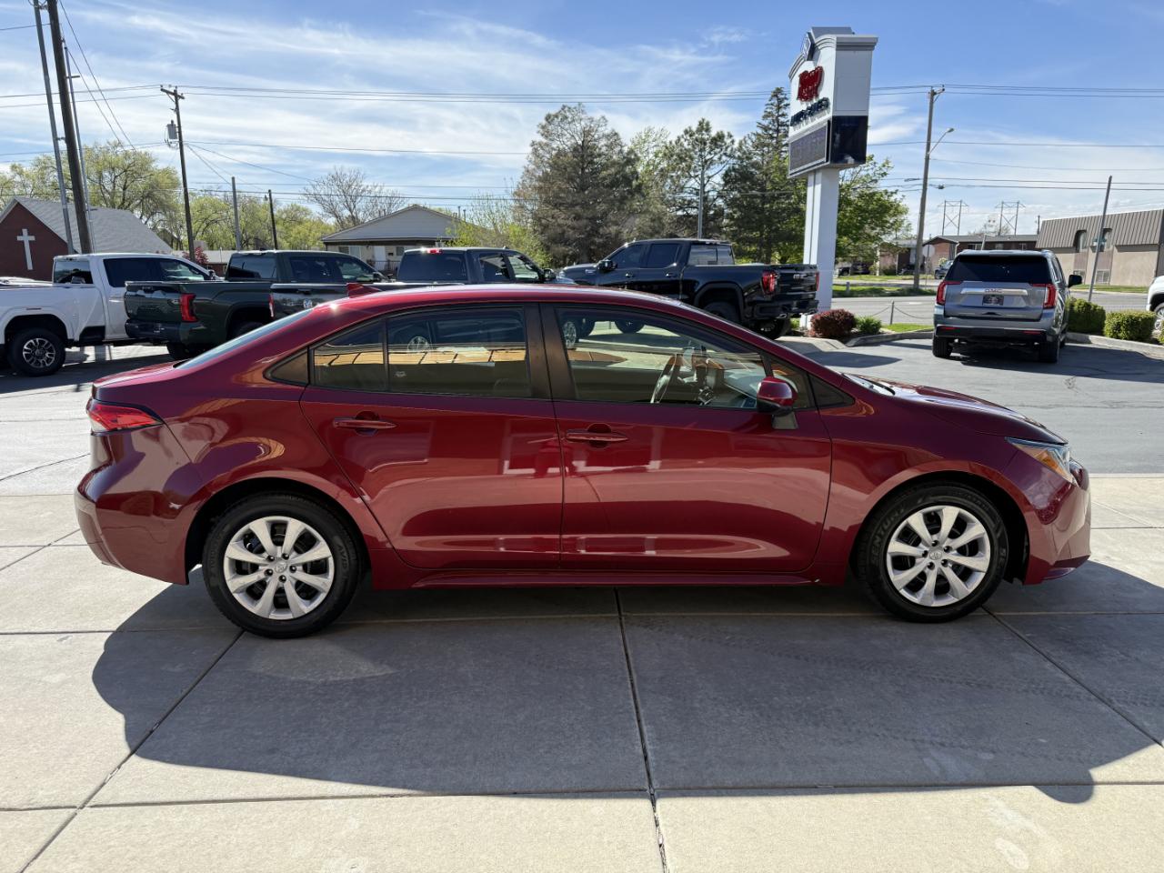 Toyota Corolla LE CVT (Natl) 2022
