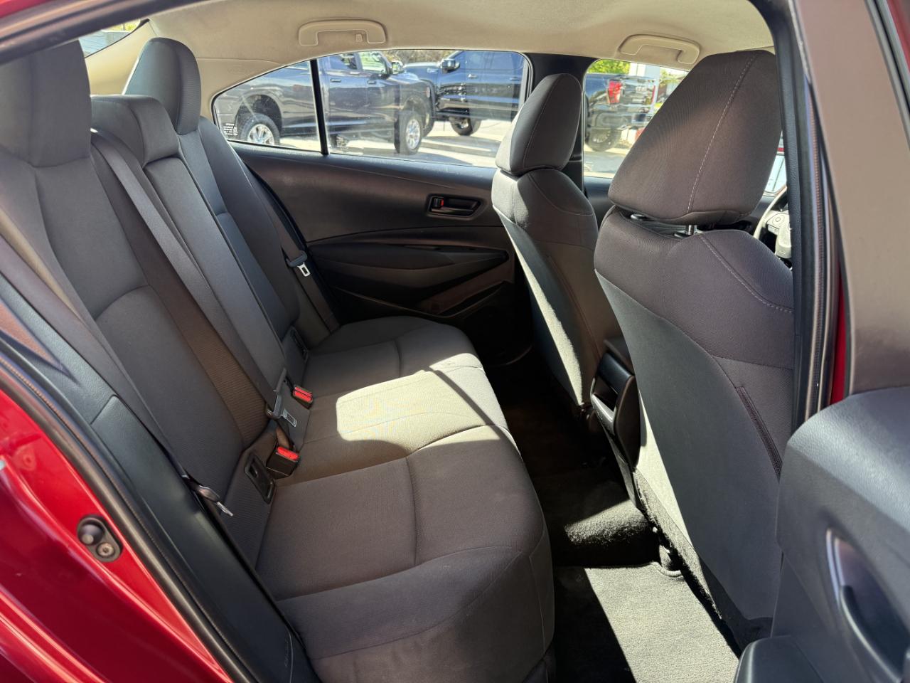 Toyota Corolla LE CVT (Natl) 2022