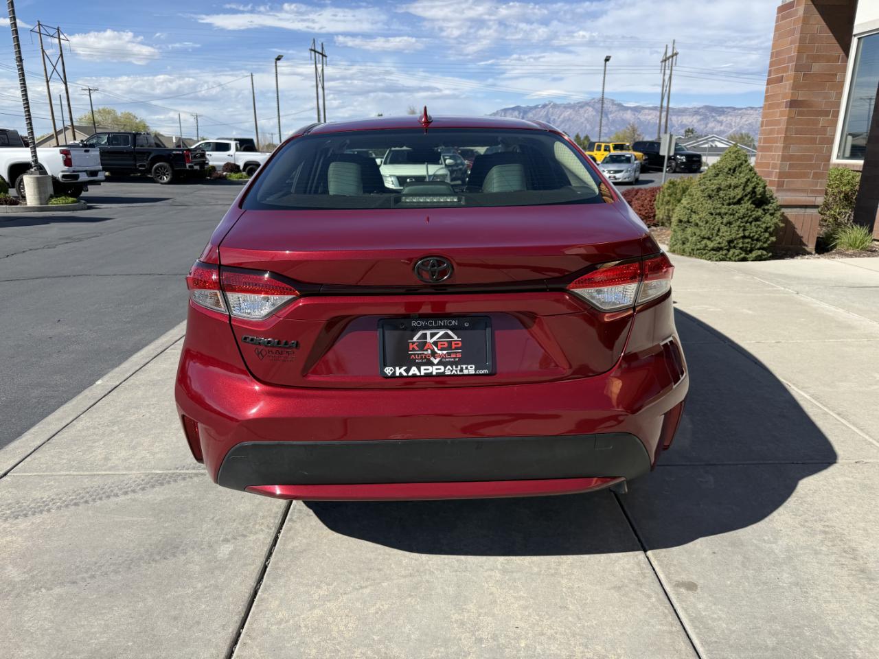 Toyota Corolla LE CVT (Natl) 2022