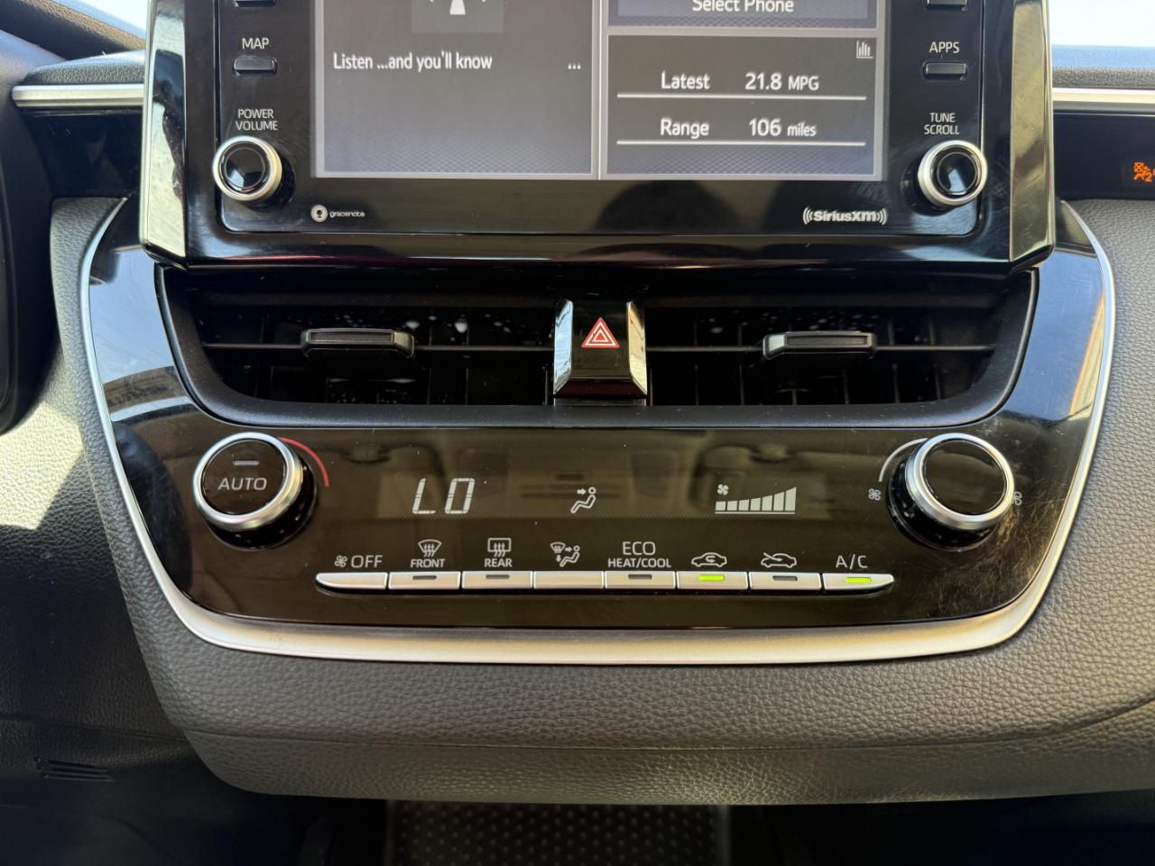 Toyota Corolla LE CVT (Natl) 2022