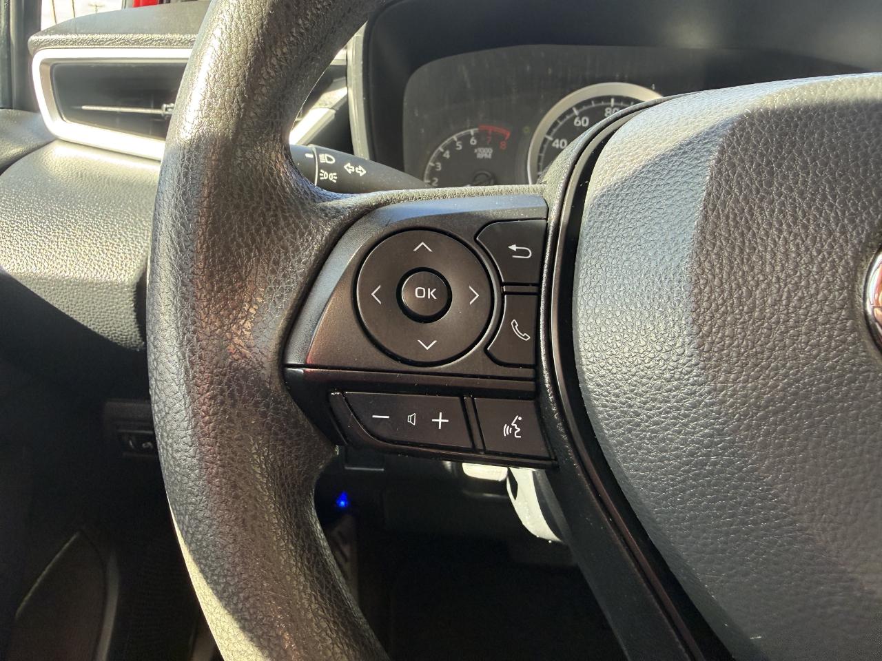 Toyota Corolla LE CVT (Natl) 2022