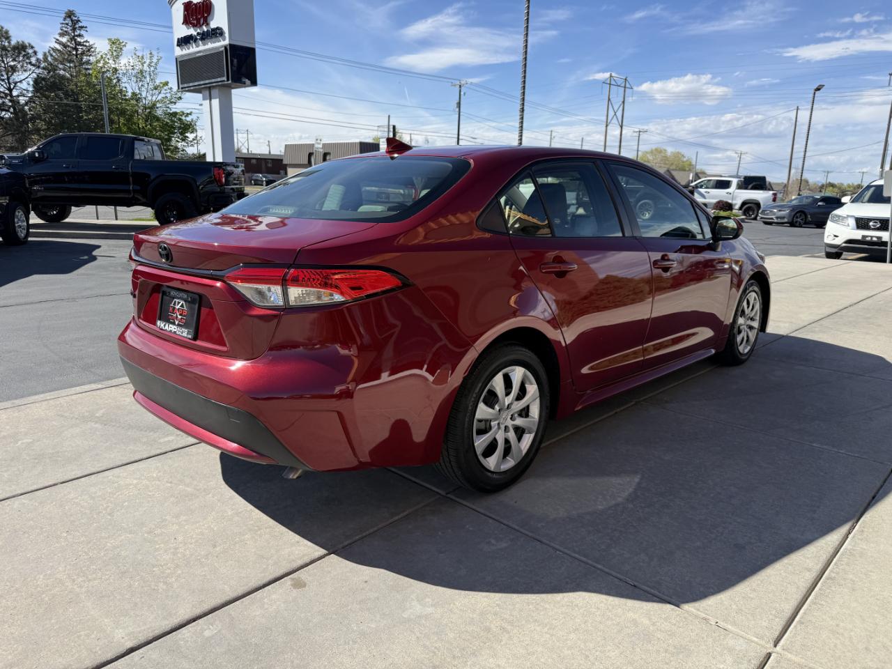 Toyota Corolla LE CVT (Natl) 2022