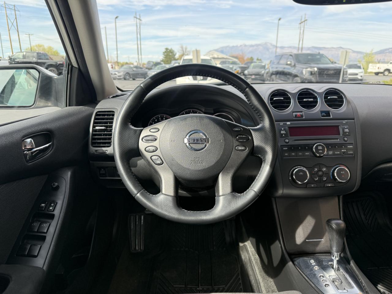 Nissan Altima 4dr Sdn I4 CVT 2.5 S 2012