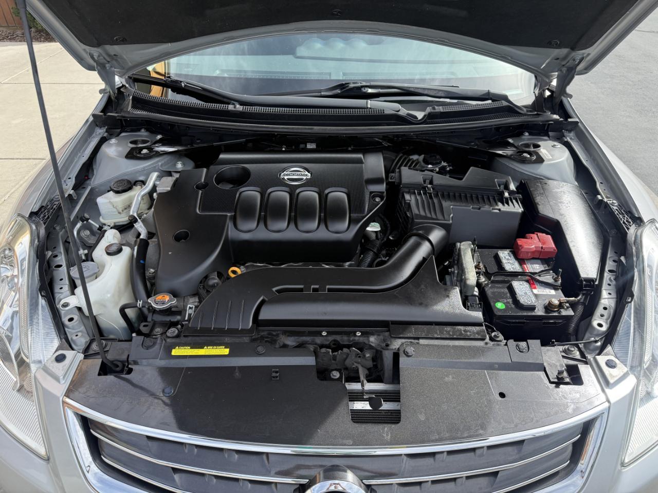 Nissan Altima 4dr Sdn I4 CVT 2.5 S 2012