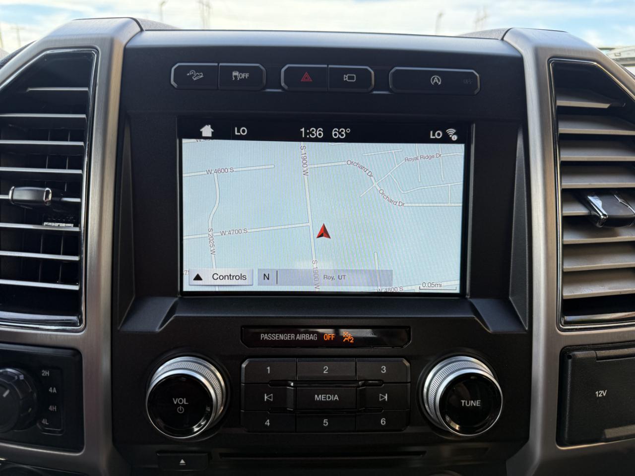 Ford F-150 Platinum 4WD SuperCrew 5.5' Box 2018