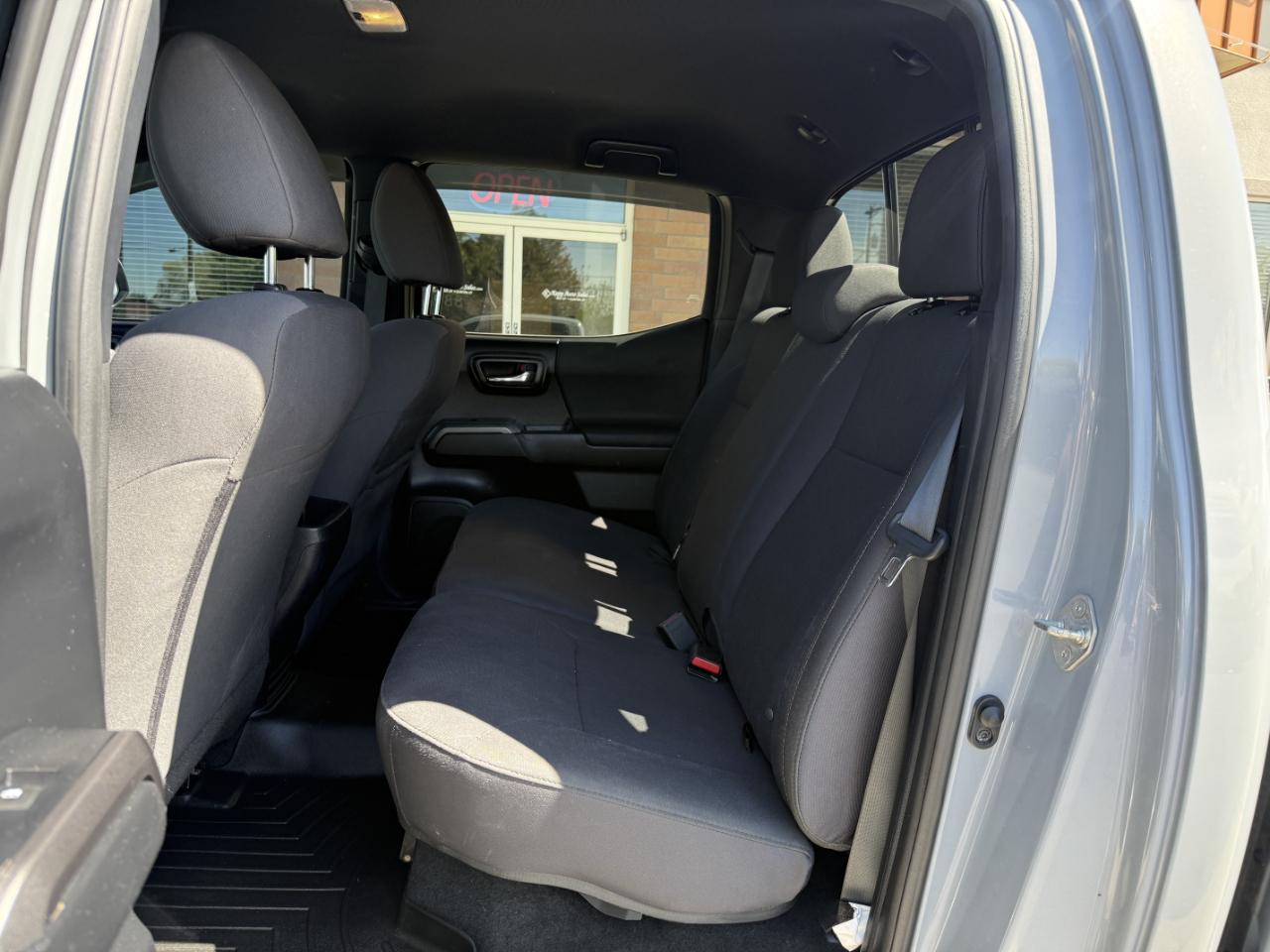 Toyota Tacoma TRD Off Road Double Cab 6' Bed V6 4x4 AT (Natl) 2018