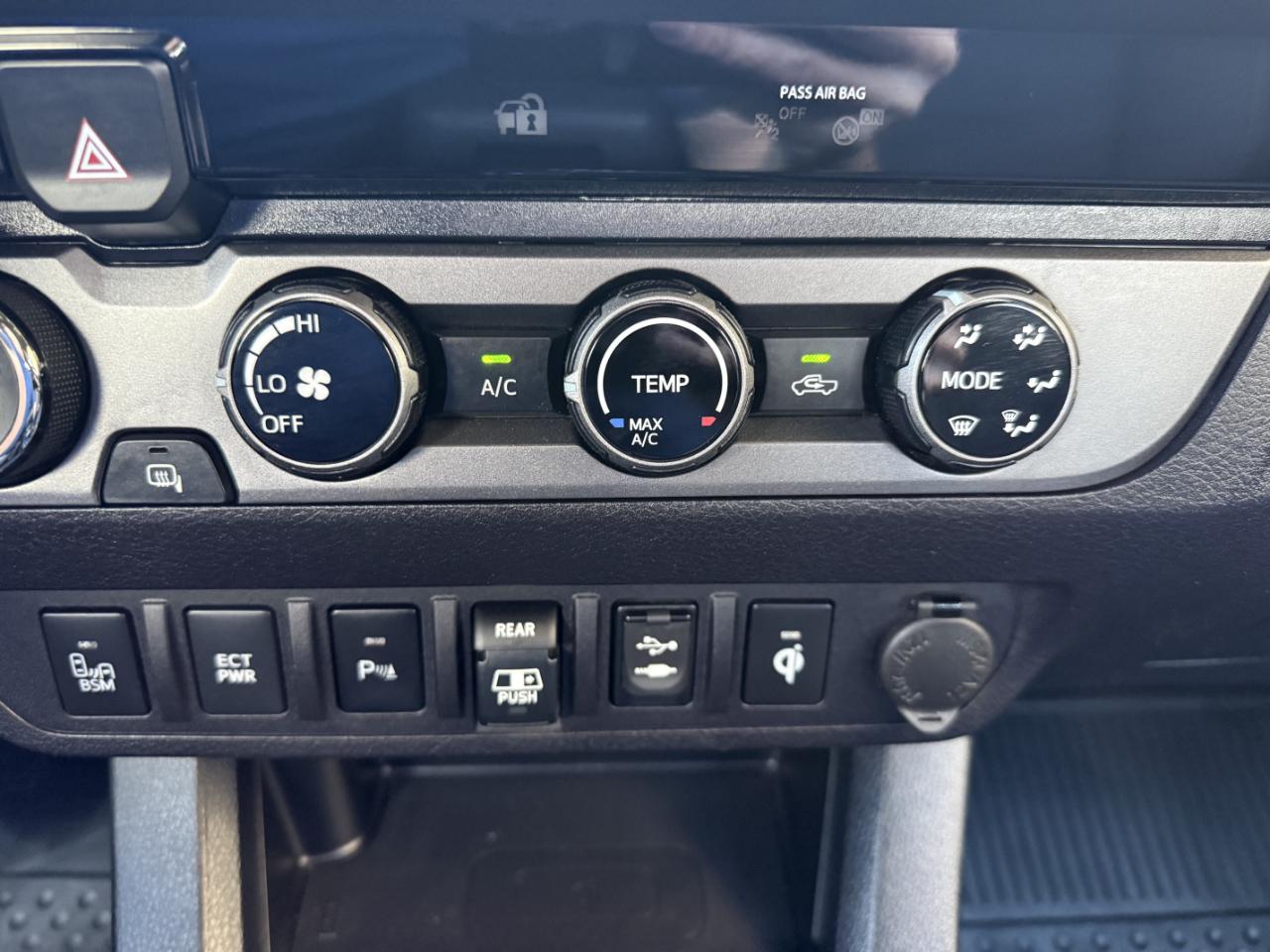 Toyota Tacoma TRD Off Road Double Cab 6' Bed V6 4x4 AT (Natl) 2018