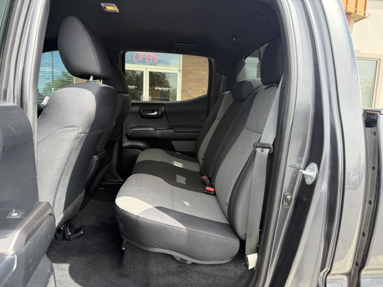 Toyota Tacoma 4WD TRD Off Road Double Cab 6' Bed V6 AT (Natl) 2021