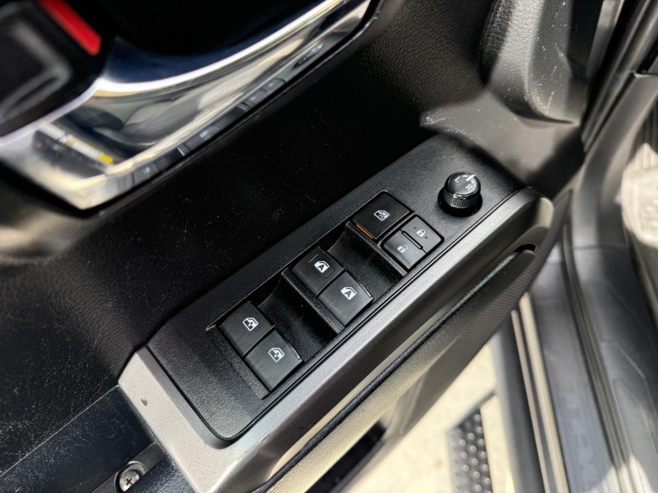 Toyota Tacoma 4WD TRD Off Road Double Cab 6' Bed V6 AT (Natl) 2021