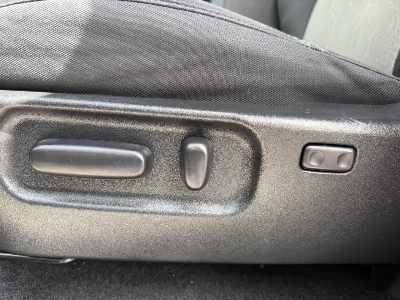 Toyota Tacoma 4WD TRD Off Road Double Cab 6' Bed V6 AT (Natl) 2021