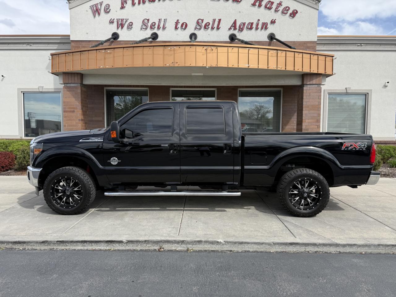 Ford Super Duty F-250 SRW 4WD Crew Cab 156" Lariat 2016