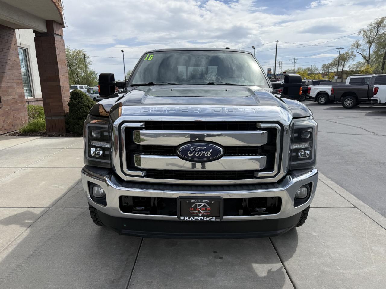 Ford Super Duty F-250 SRW 4WD Crew Cab 156" Lariat 2016