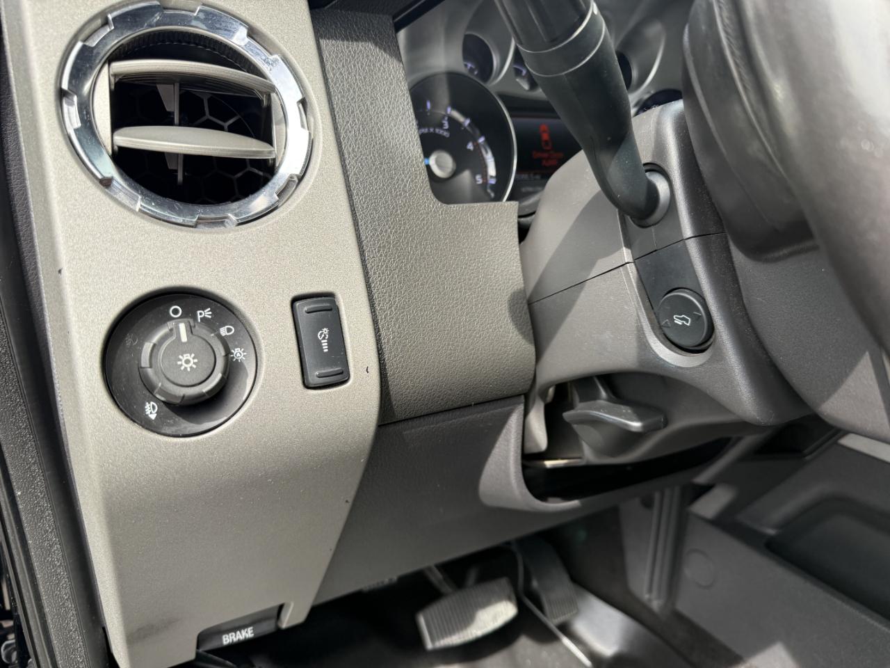 Ford Super Duty F-250 SRW 4WD Crew Cab 156" Lariat 2016