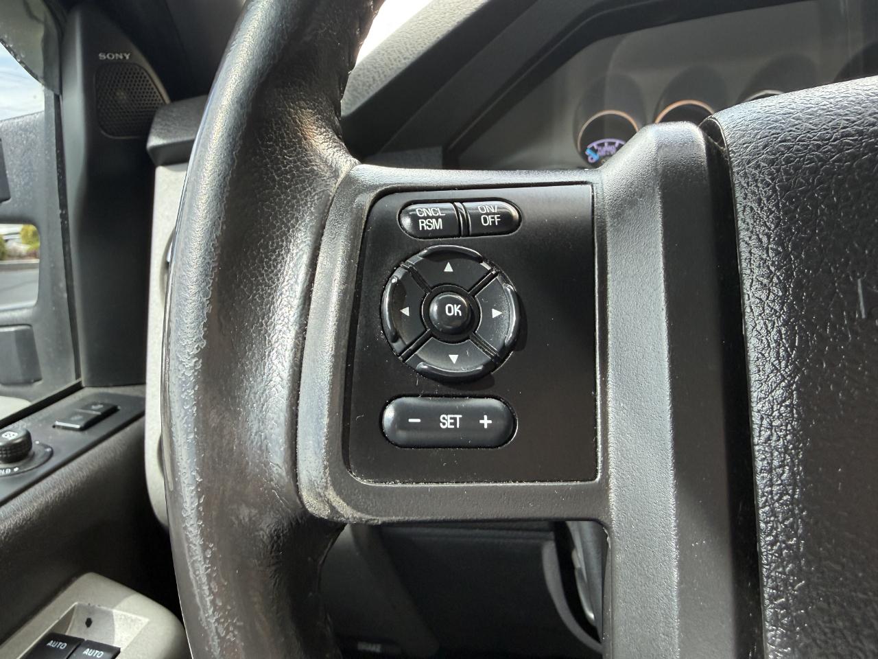 Ford Super Duty F-250 SRW 4WD Crew Cab 156" Lariat 2016