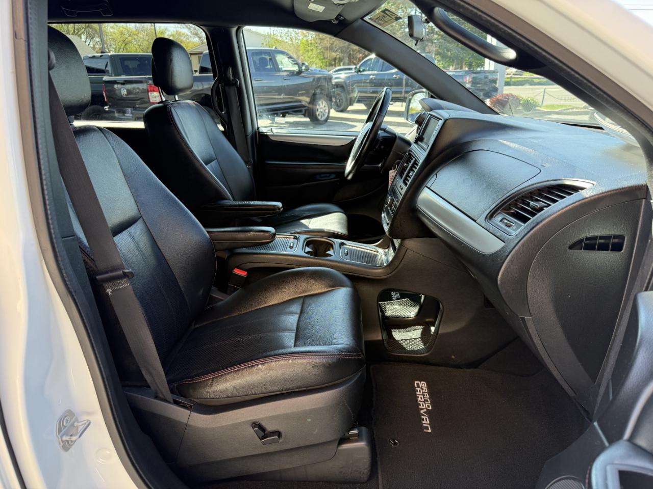 Dodge Grand Caravan 4dr Wgn R/T 2016