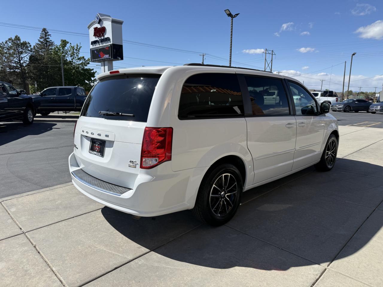 Dodge Grand Caravan 4dr Wgn R/T 2016