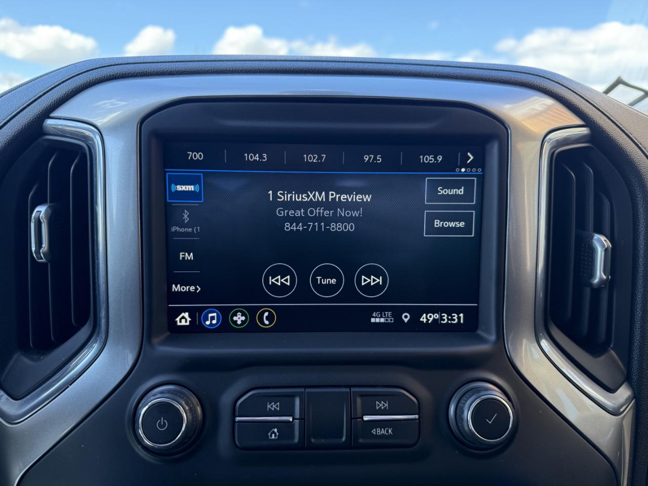 Chevrolet Silverado 1500 4WD Crew Cab 147" RST 2021