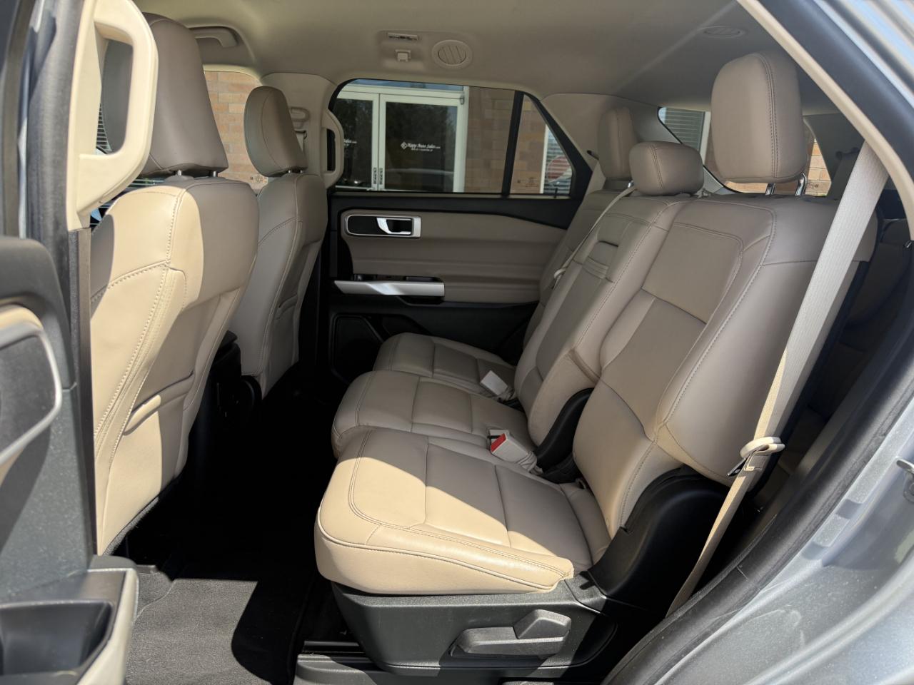 Ford Explorer XLT 4WD 2022