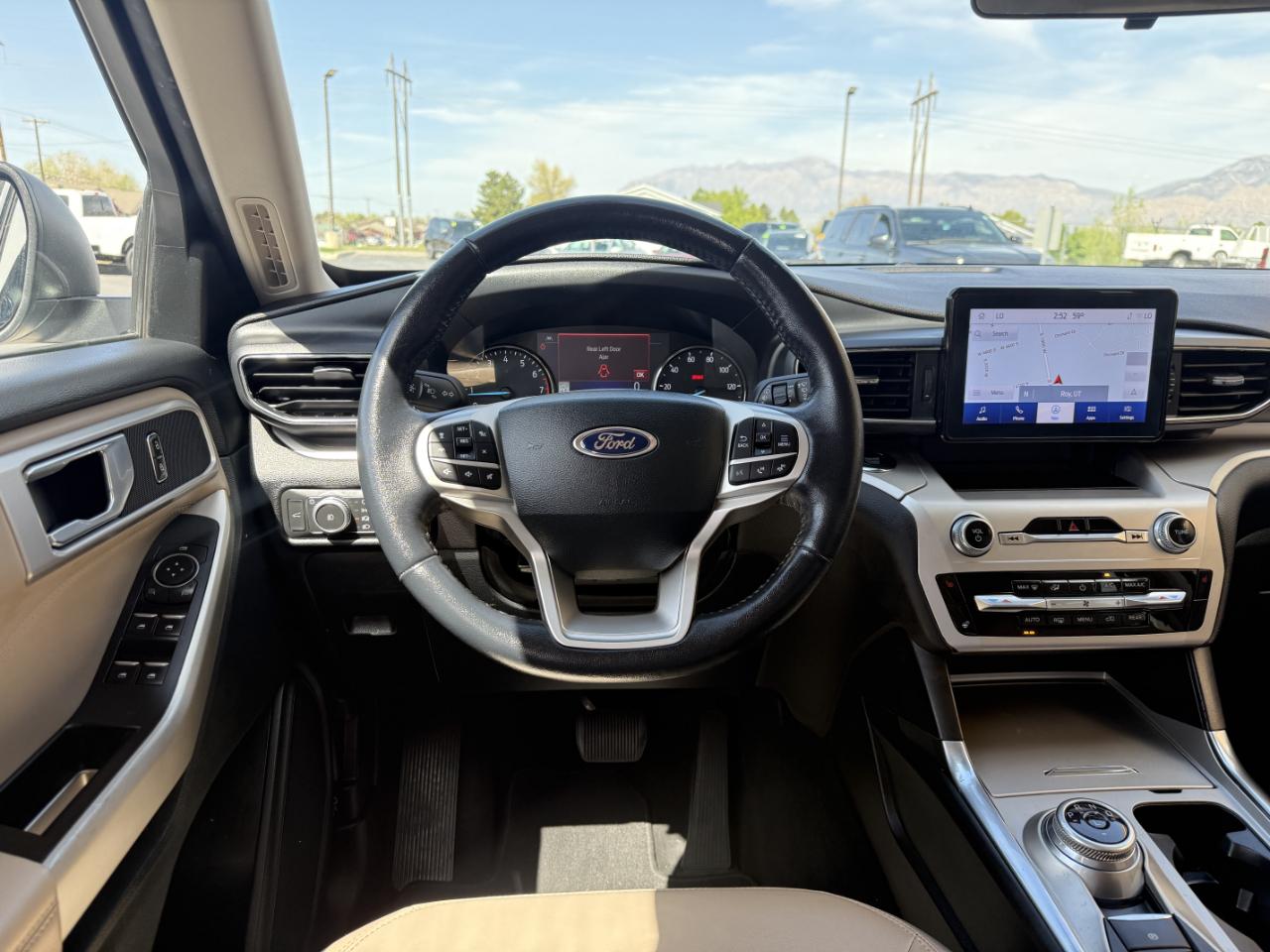 Ford Explorer XLT 4WD 2022