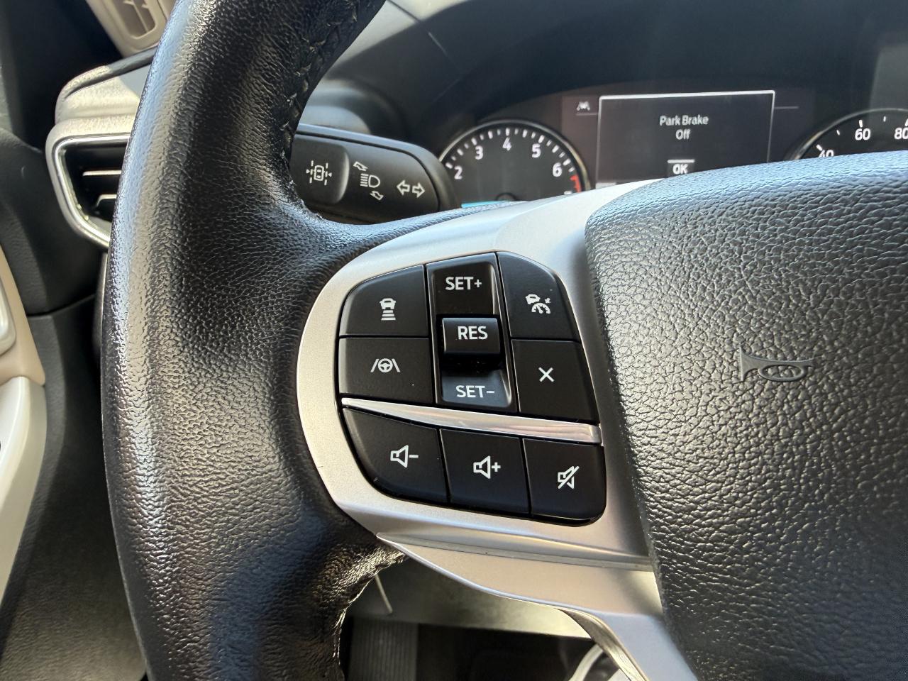 Ford Explorer XLT 4WD 2022