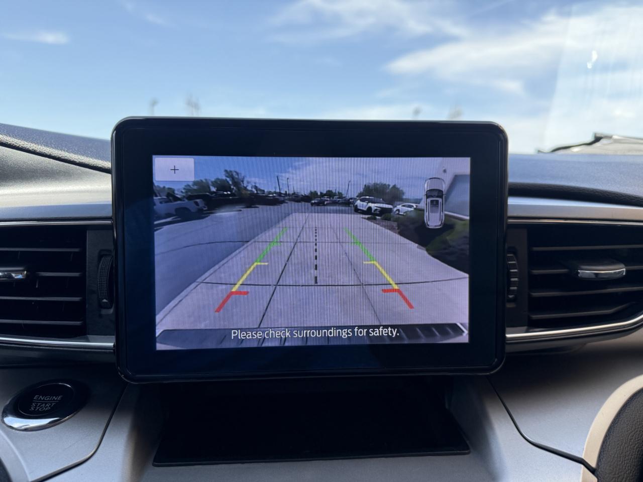 Ford Explorer XLT 4WD 2022