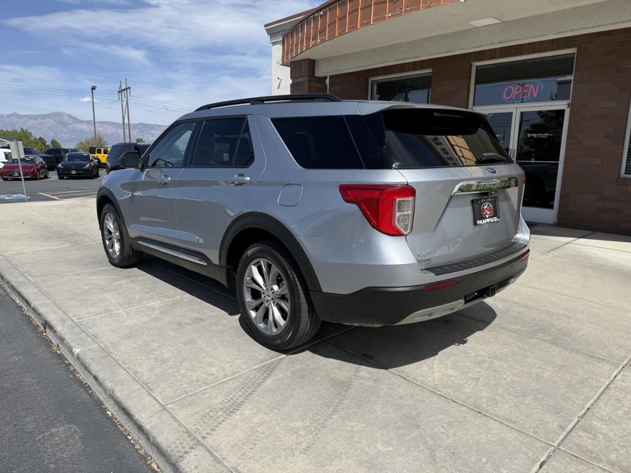 Ford Explorer XLT 4WD 2022