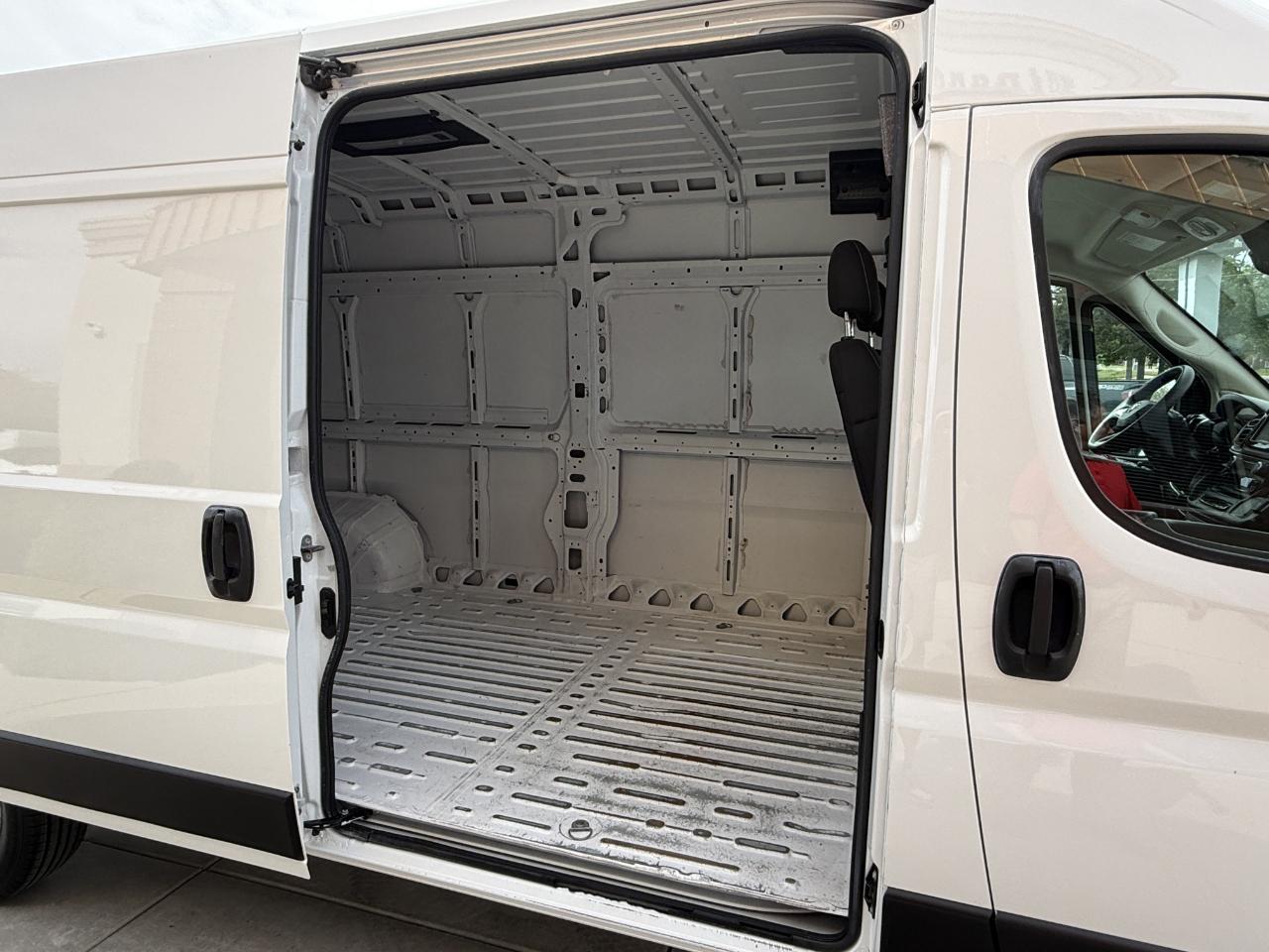 RAM ProMaster Cargo Van 3500 High Roof 159" WB EXT 2023