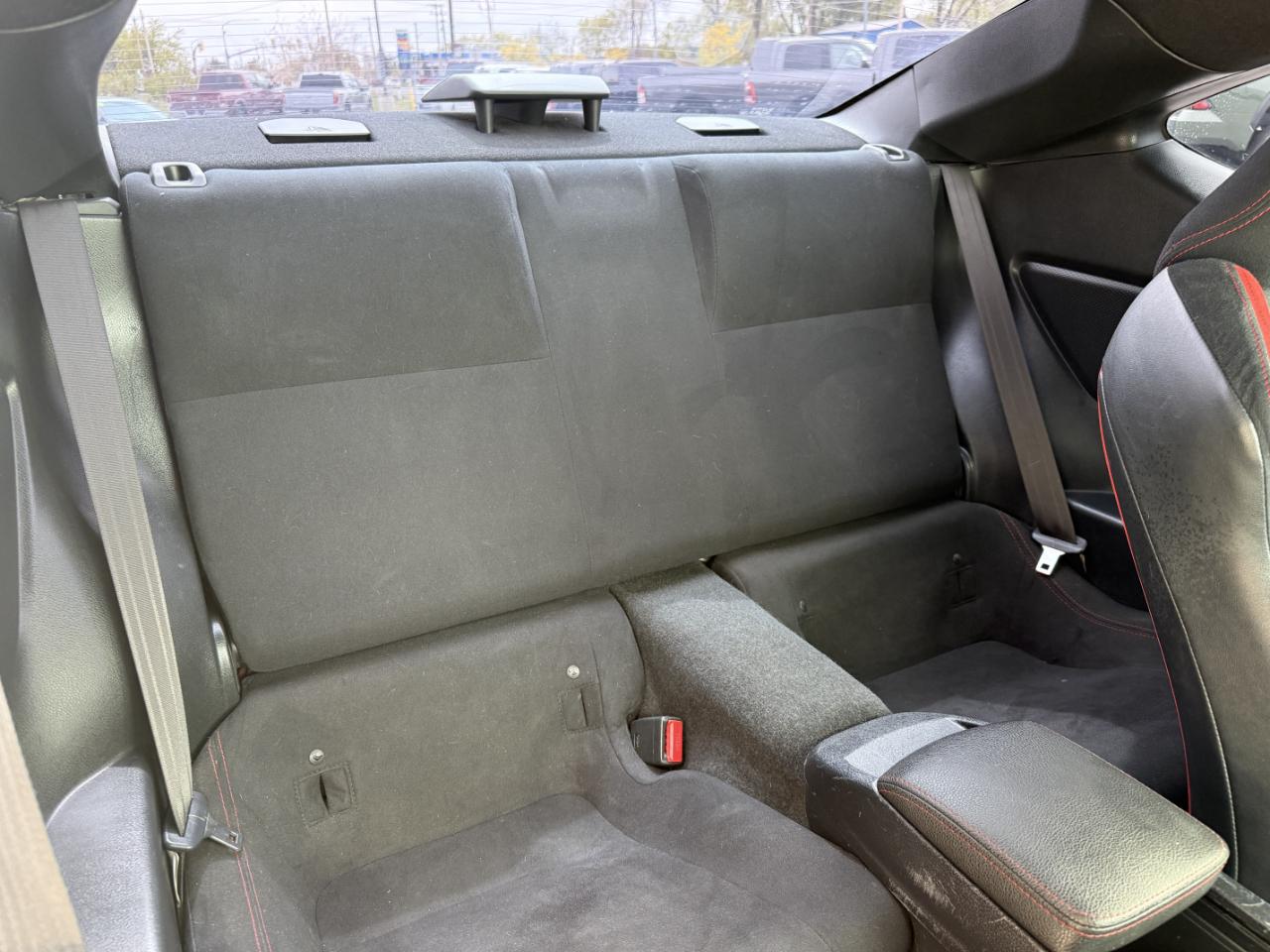 Scion FR-S 2dr Cpe Man (Natl) 2015