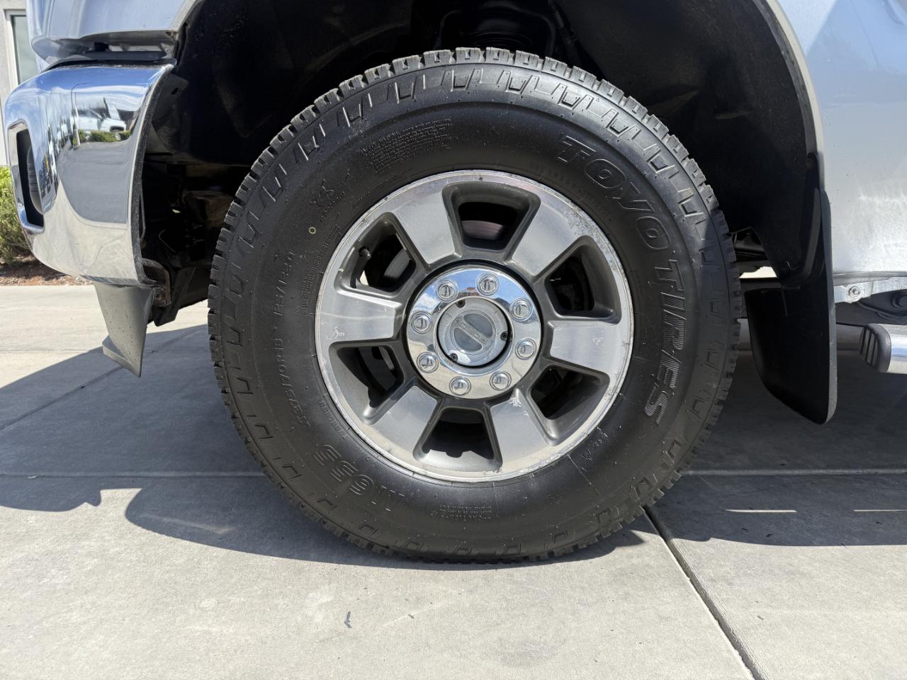 Ford Super Duty F-250 SRW 4WD Crew Cab 156" Lariat 2011