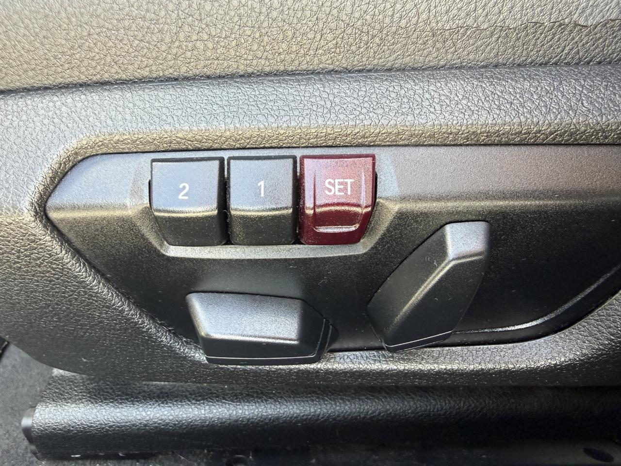 BMW 3 Series 4dr Sdn 328i xDrive AWD SULEV South Africa 2015