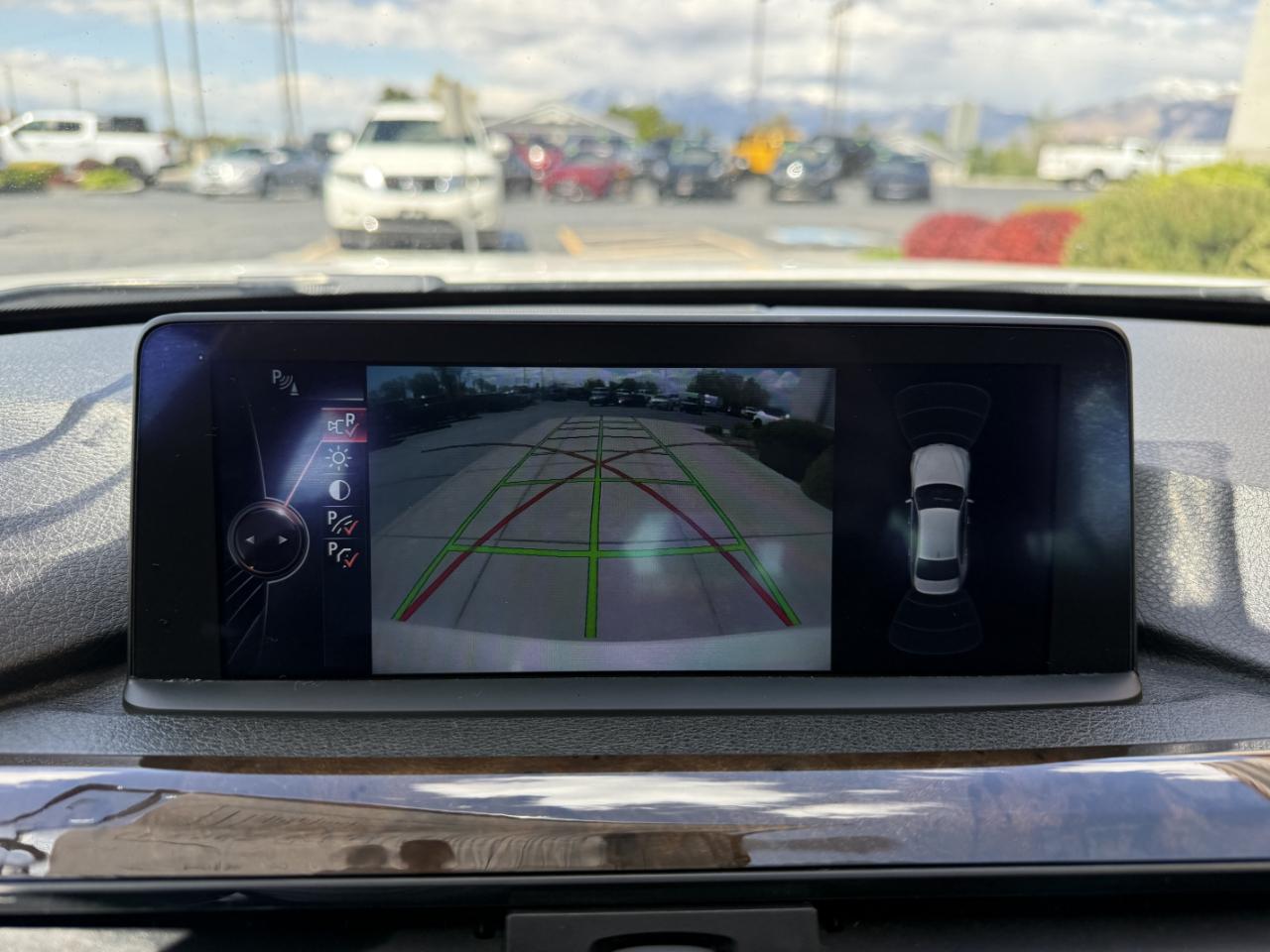 BMW 3 Series 4dr Sdn 328i xDrive AWD SULEV South Africa 2015