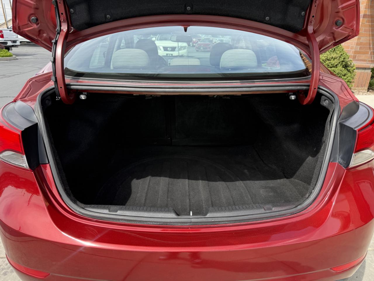 Hyundai Elantra 4dr Sdn Auto SE (Alabama Plant) 2016