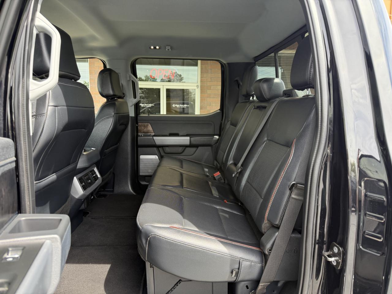 Ford Super Duty F-250 SRW Lariat 4WD Crew Cab 6.75' Box 2024