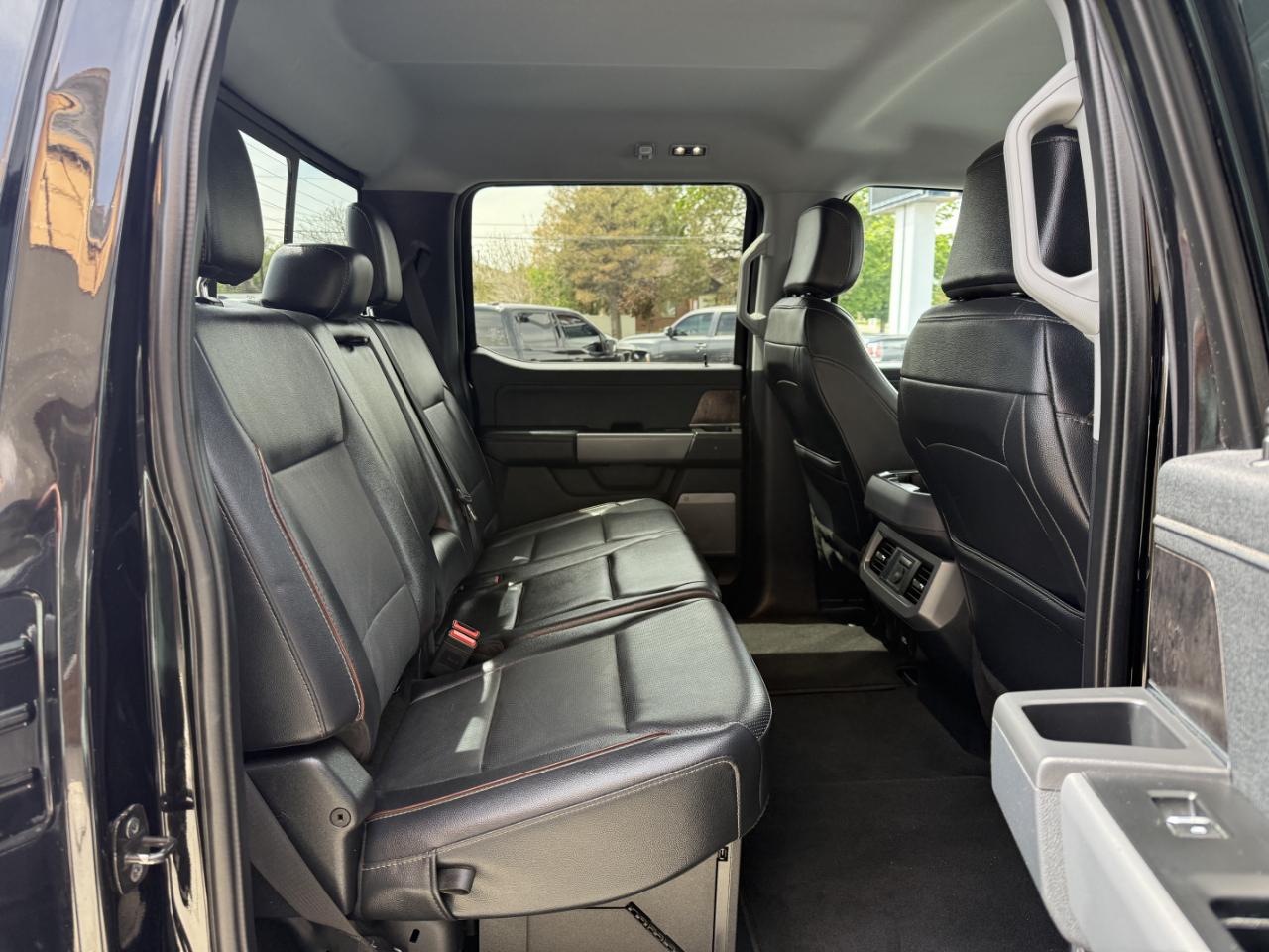 Ford Super Duty F-250 SRW Lariat 4WD Crew Cab 6.75' Box 2024