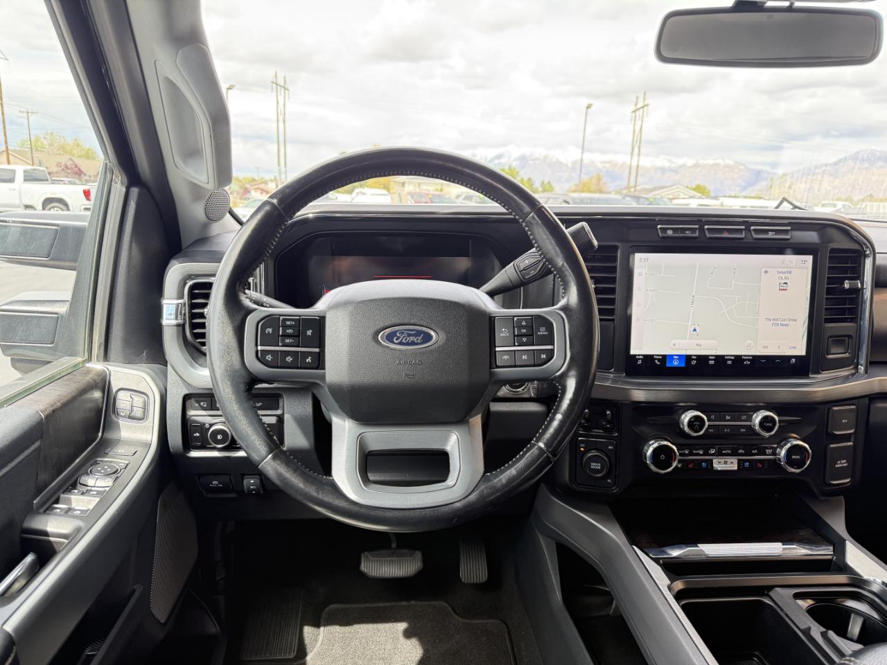 Ford Super Duty F-250 SRW Lariat 4WD Crew Cab 6.75' Box 2024