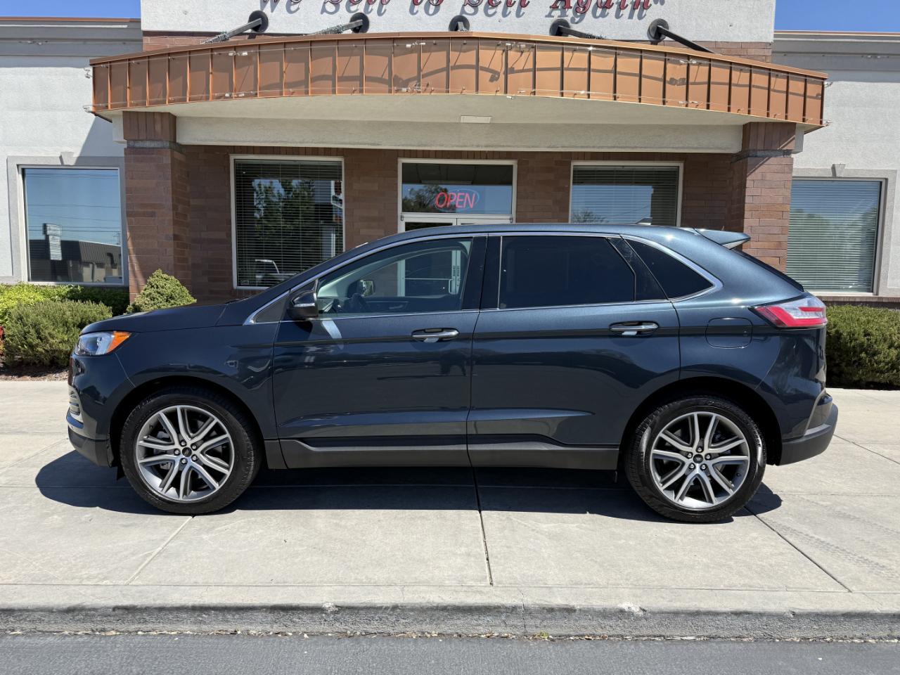 Ford Edge Titanium AWD 2023