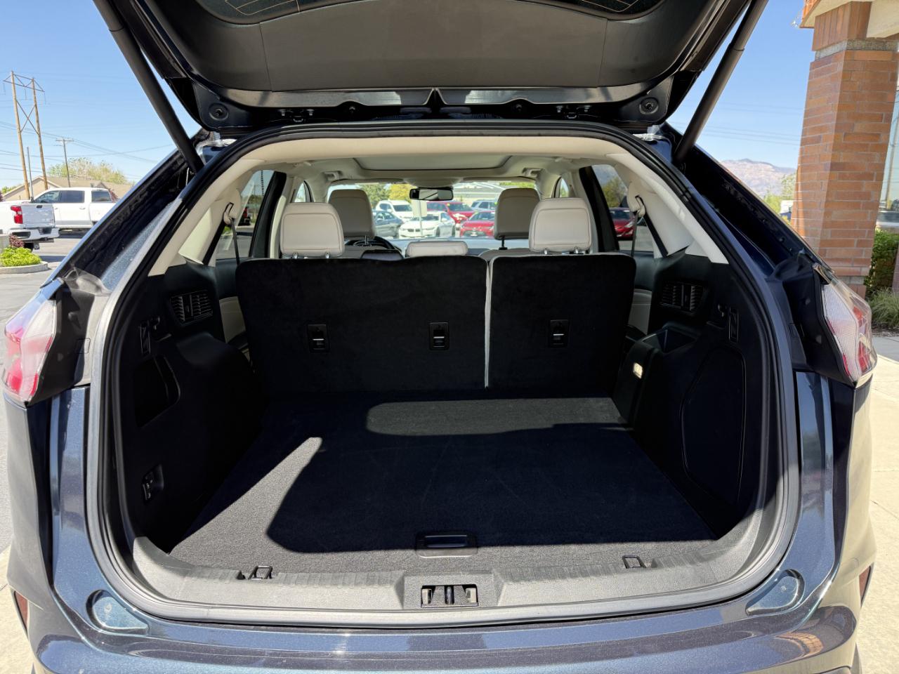 Ford Edge Titanium AWD 2023