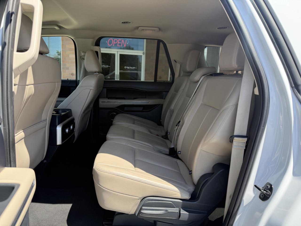 Ford Expedition Max XLT 4x4 2024