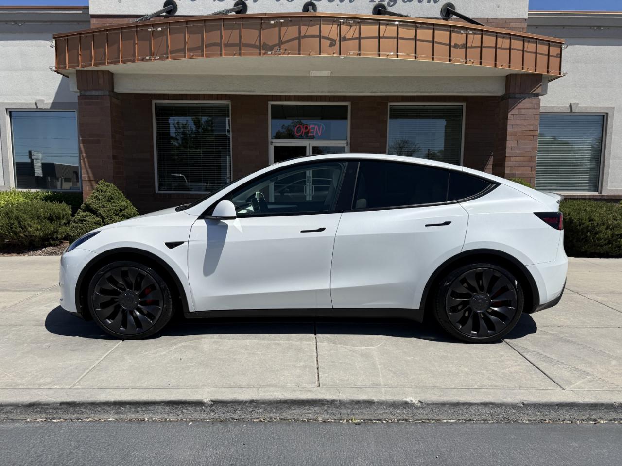 Tesla Model Y Performance AWD 2022