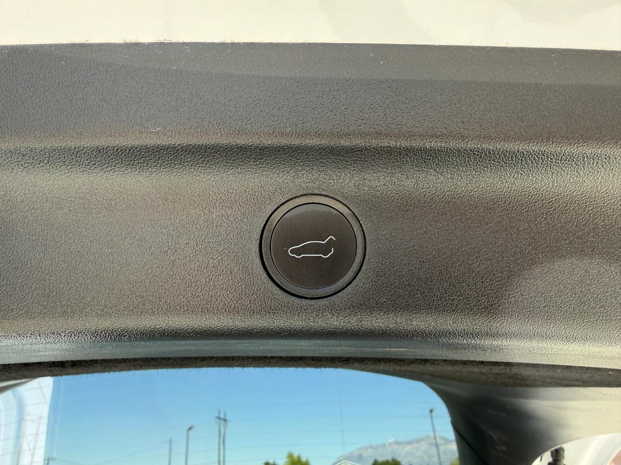 Tesla Model Y Performance AWD 2022