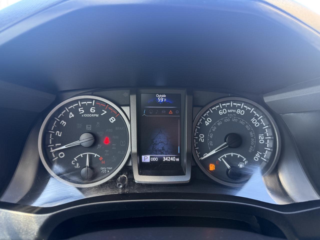 Toyota Tacoma 4WD TRD Sport Double Cab 6' Bed V6 AT (Natl) 2022