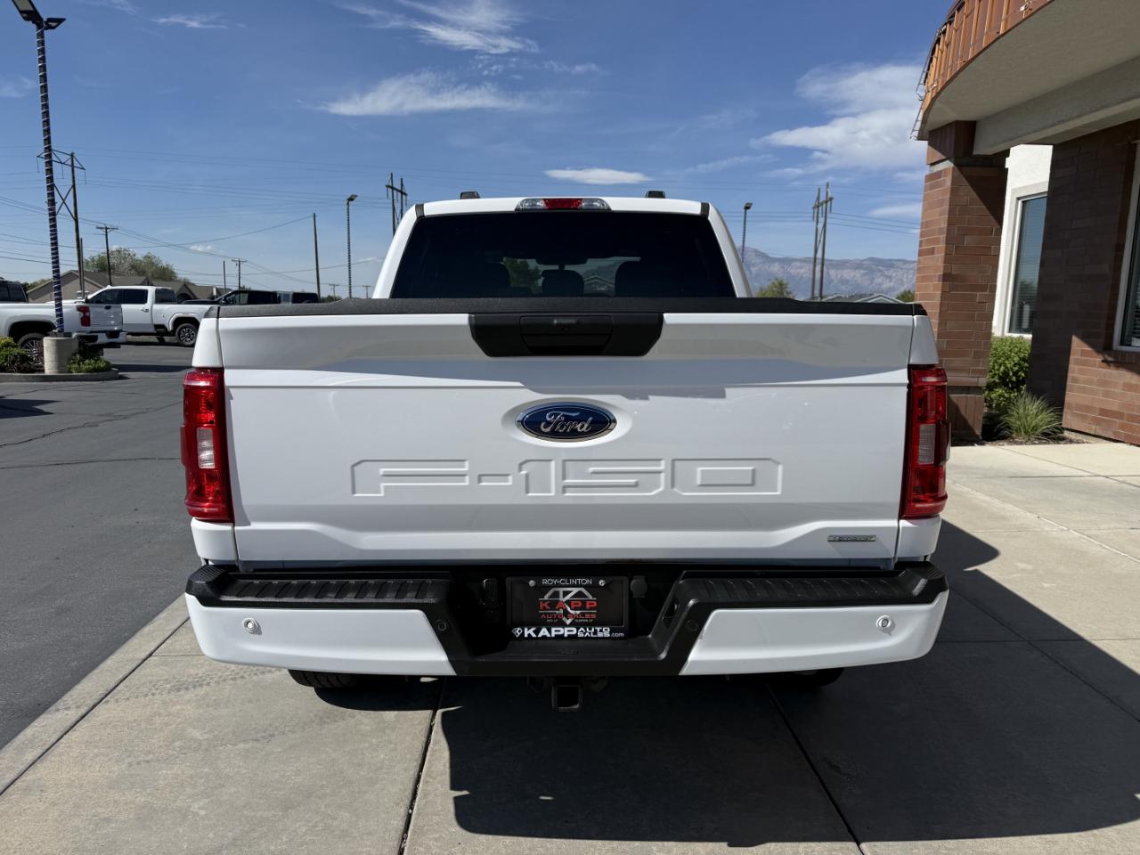 Ford F-150 XL 4WD SuperCrew 5.5' Box 2023