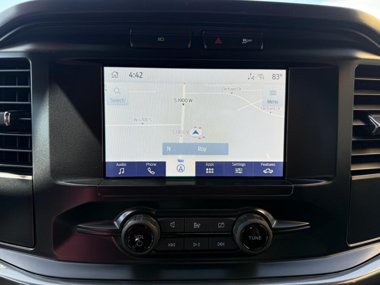 Ford F-150 XL 4WD SuperCrew 5.5' Box 2023