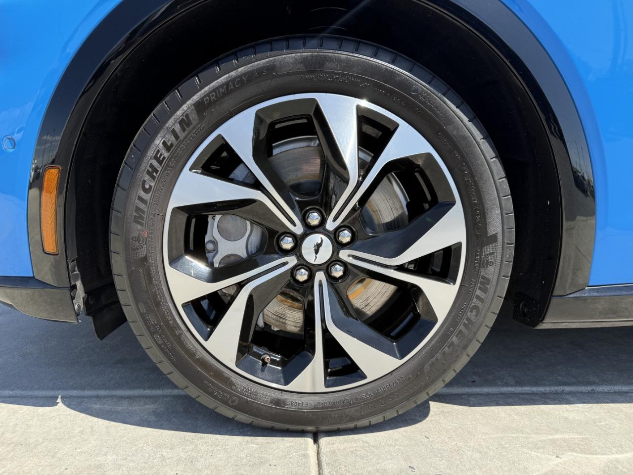 Ford Mustang Mach-E Premium AWD 2023