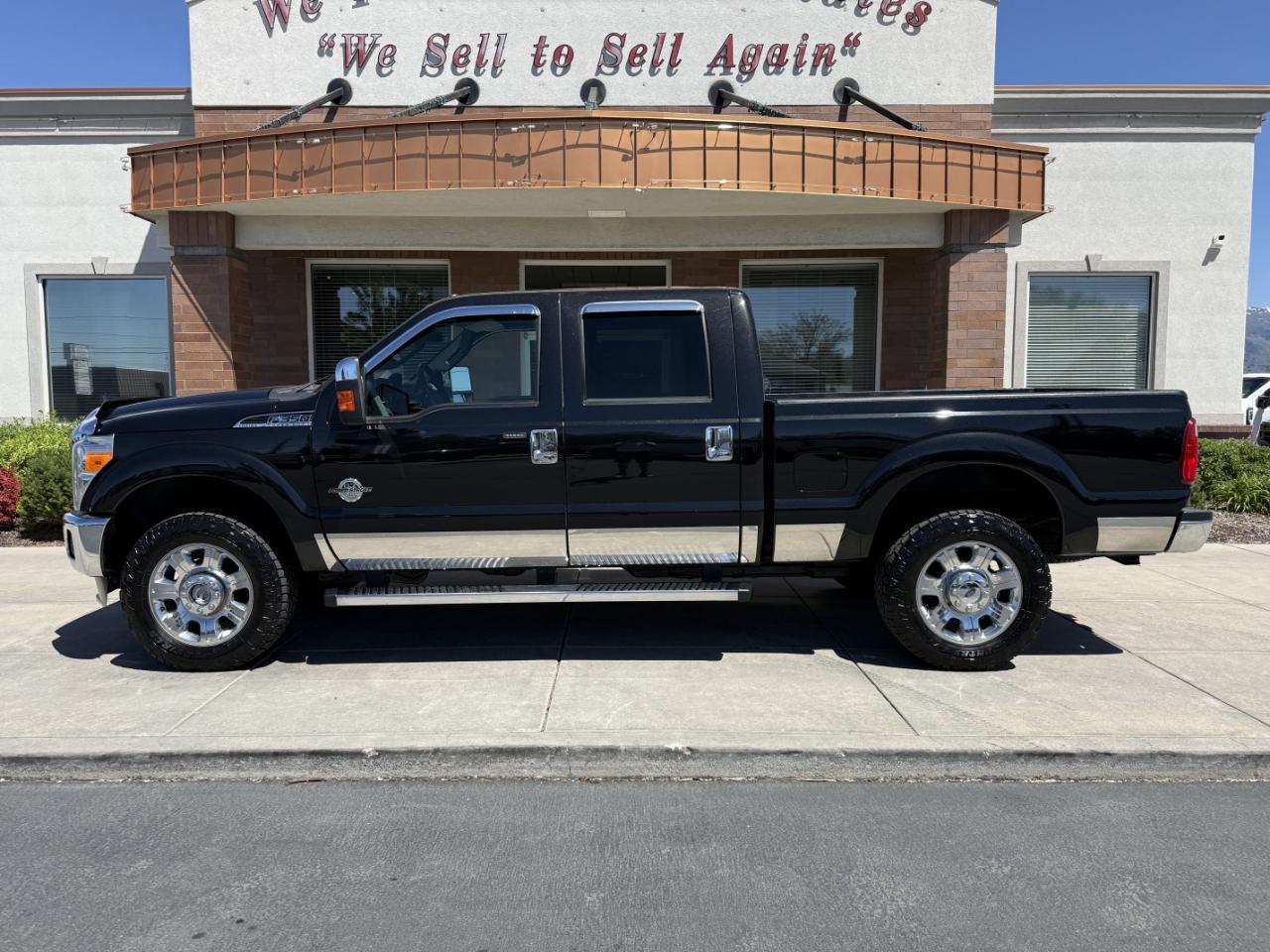 Ford Super Duty F-350 SRW 4WD Crew Cab 156" Lariat 2012