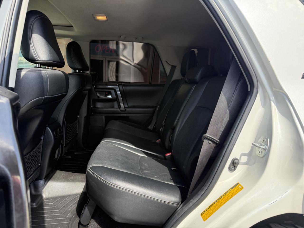 Toyota 4Runner Nightshade 4WD (Natl) 2021