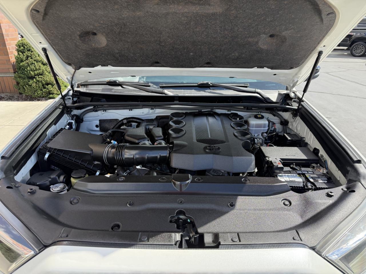 Toyota 4Runner Nightshade 4WD (Natl) 2021
